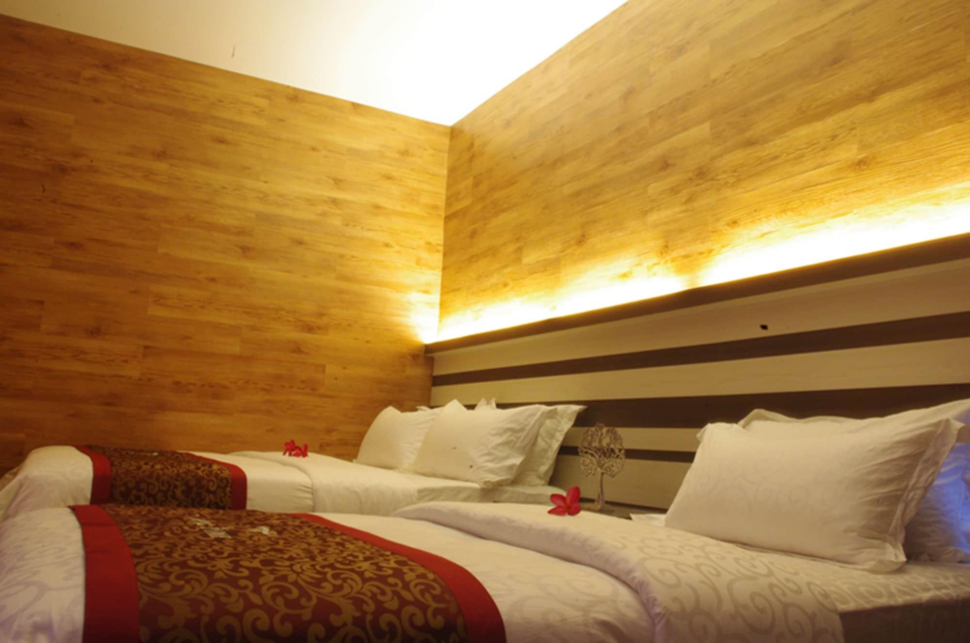 Hotel Time Джохор Бахру Екстериор снимка
